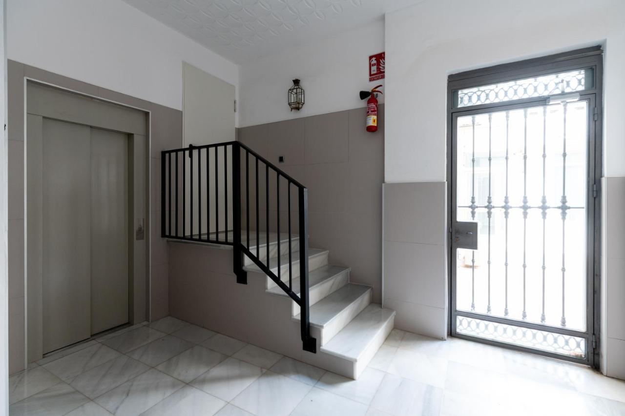 Holi-Rent Cuna Sevilla Exteriör bild