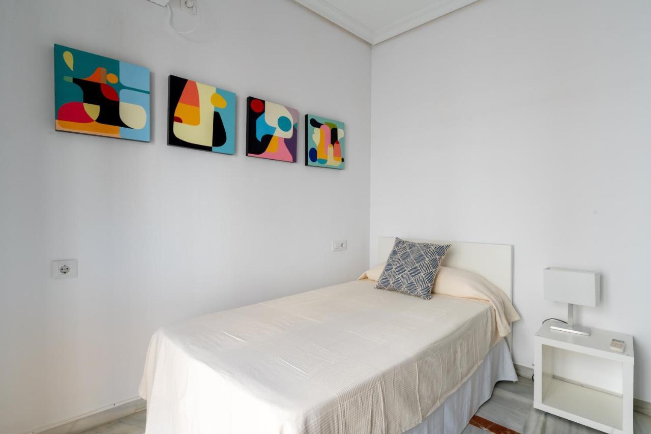 Holi-Rent Cuna Sevilla Exteriör bild