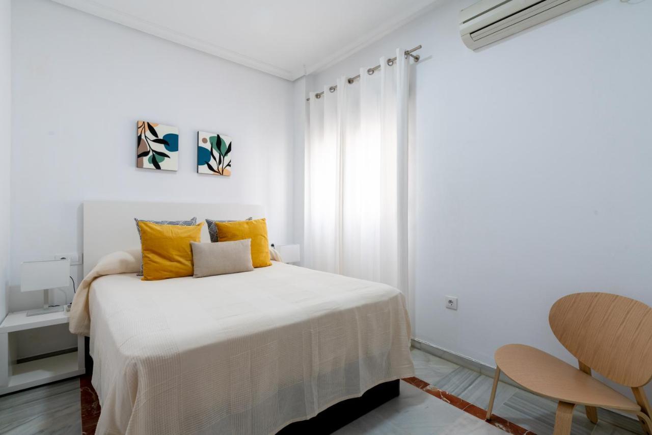 Holi-Rent Cuna Sevilla Exteriör bild