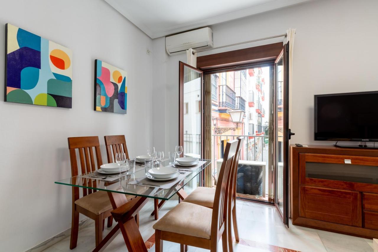 Holi-Rent Cuna Sevilla Exteriör bild